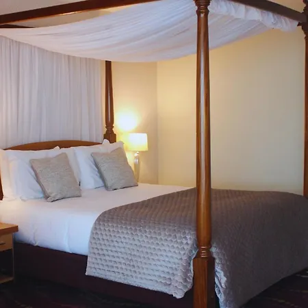 Louis Fitzgerald Hotell 4*