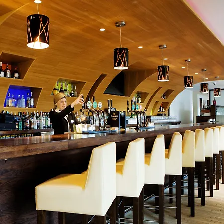 Louis Fitzgerald Otel Clondalkin