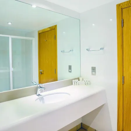 路易菲茨杰拉德酒店 4* 克劳道金