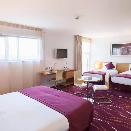 Louis Fitzgerald Otel Clondalkin