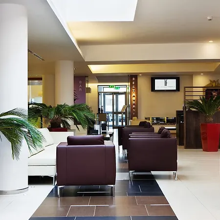 路易菲茨杰拉德酒店 4* 克劳道金