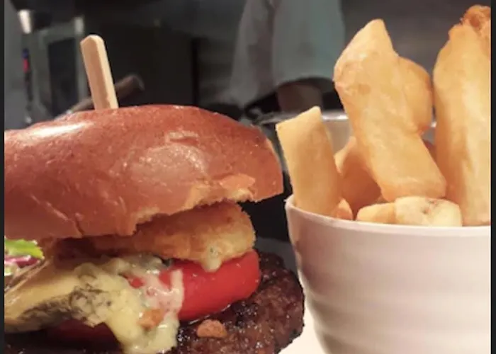 Louis Fitzgerald Hotel