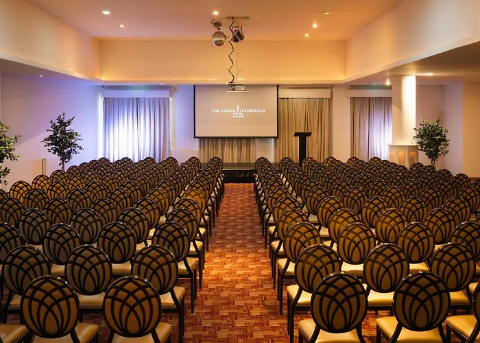 Louis Fitzgerald Otel Clondalkin