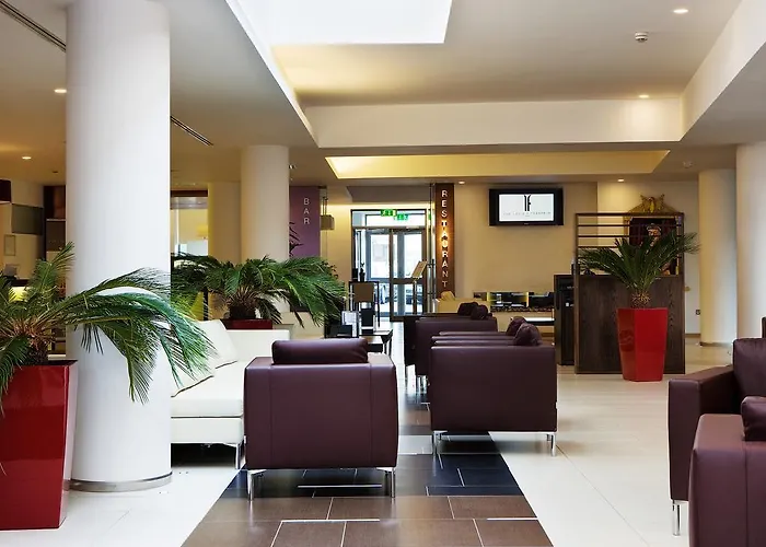 Louis Fitzgerald 4* Clondalkin